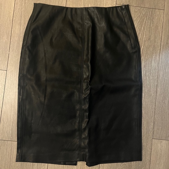 BLANK NYC Black Faux Leather Pencil Skirt. Size 28. - Picture 1 of 3